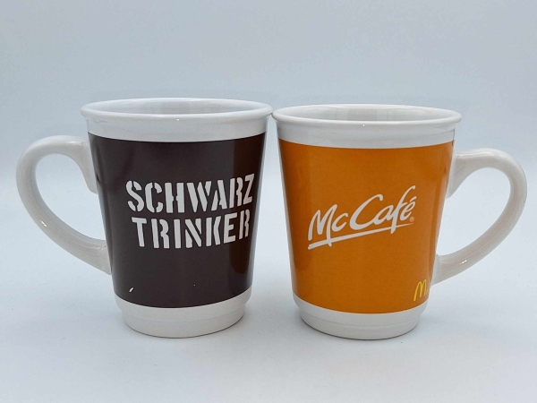 4x McCafe Tassen von 2010